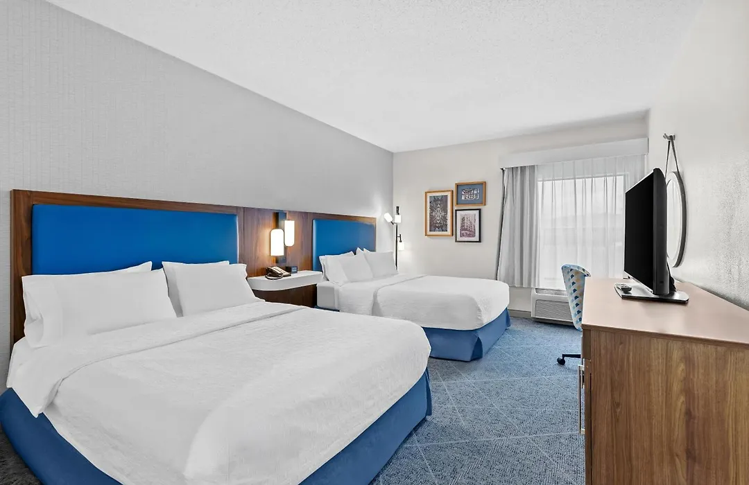 Hampton Inn Akron-Fairlawn-1