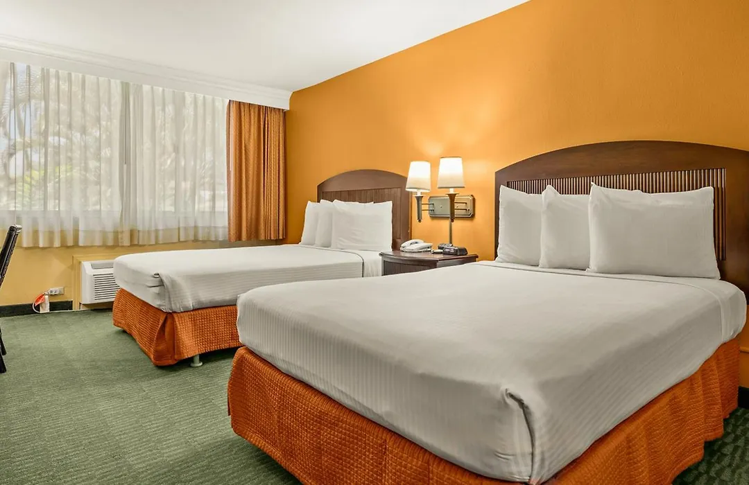 Airport Honolulu Hotel, Trademark Collection By Wyndham-1