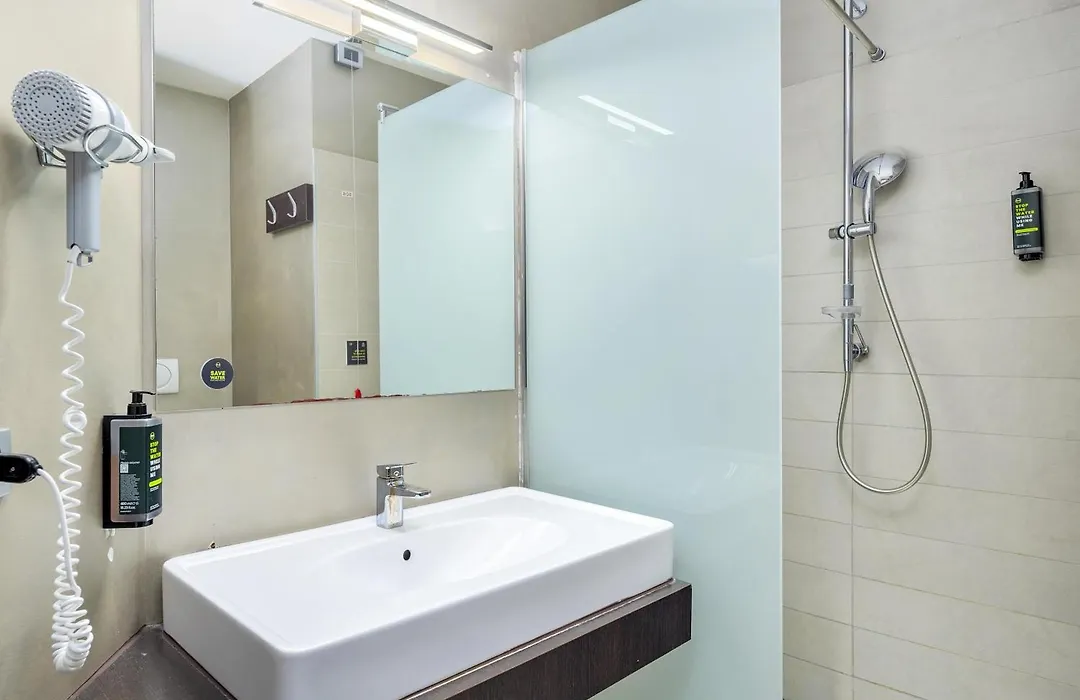 B&B Hotel Milano-Monza-1
