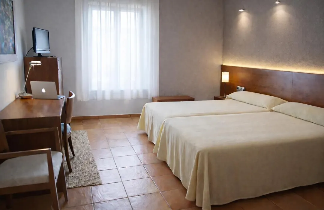 Hotel Santuari Balaguer-1
