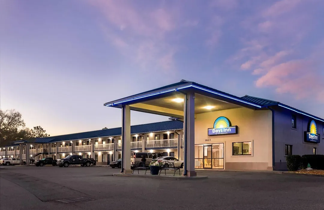 Days Inn By Wyndham Valdosta I-75-1