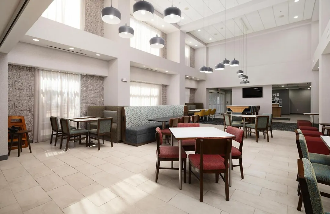 Hampton Inn & Suites Mcallen-1