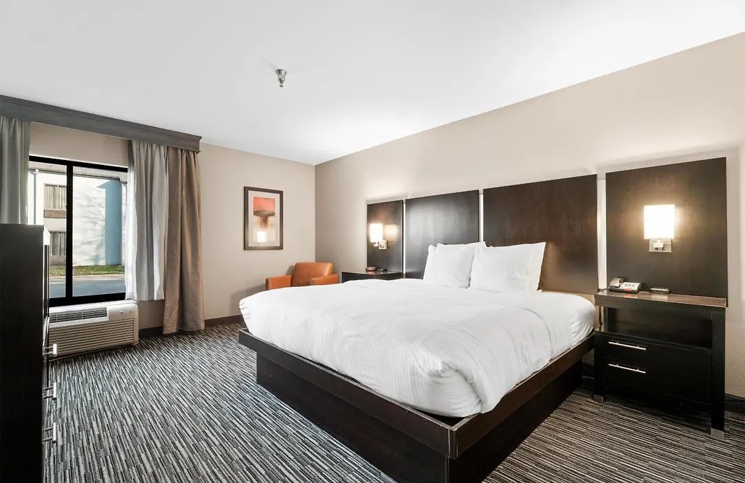 Best Western Courtview Hotel-1