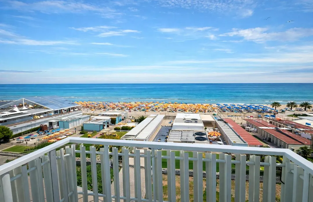 Hotel Centrale-1