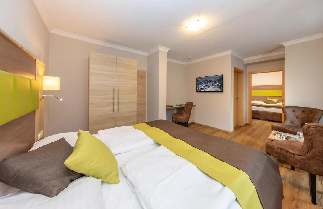 Hotel Austria-1