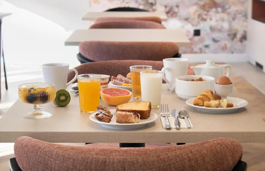 Brit Hotel Cahors Centre - Le Valentre-1
