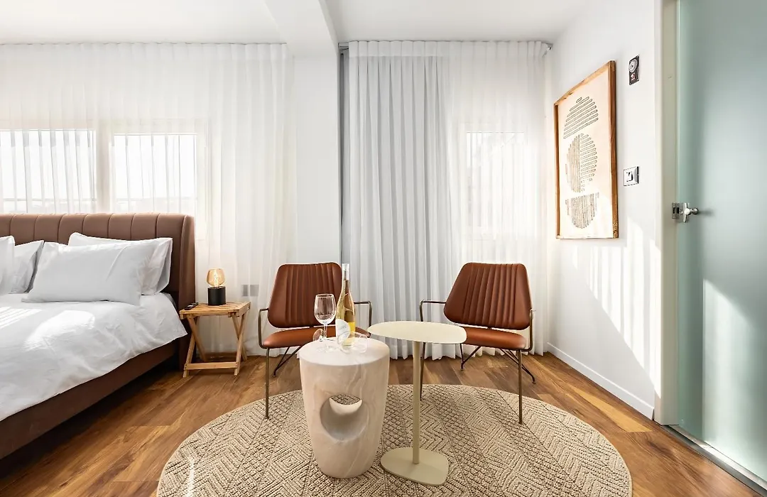 One Apartments Tlv-1