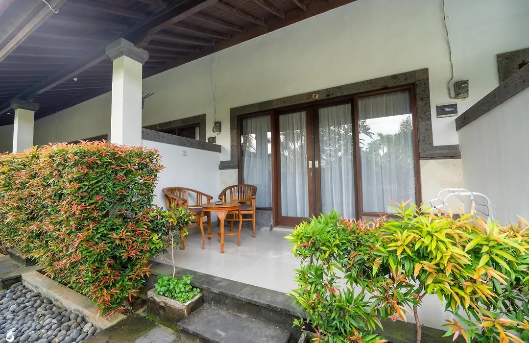 Ayu Guest House 2-1