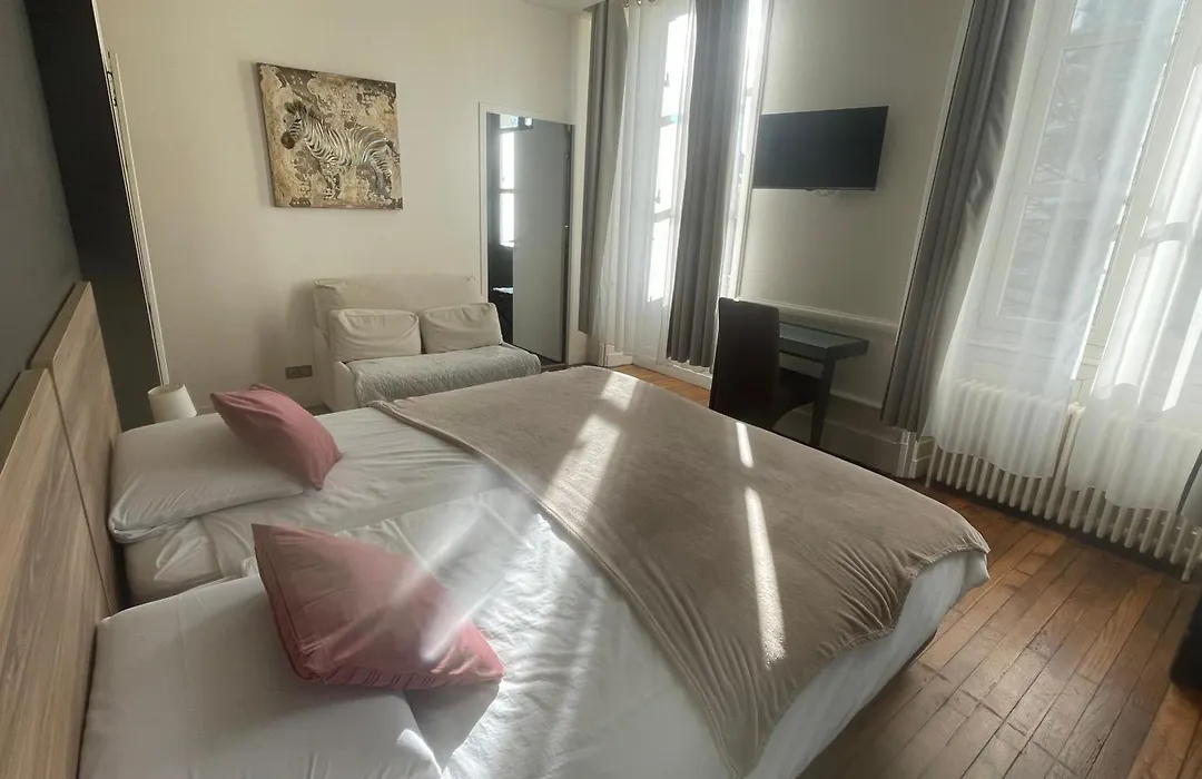 Hôtel Le Saint Martin-1