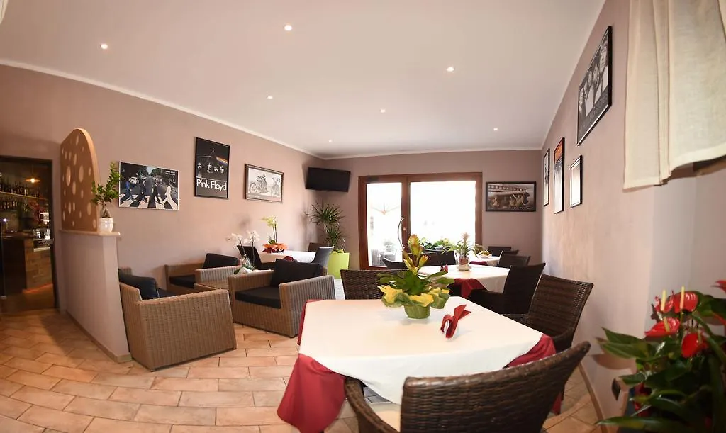Albergo La Perla-1