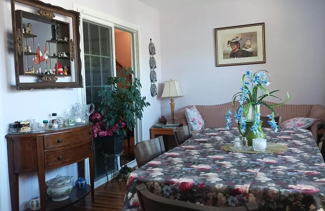 Cantuta Inn-1