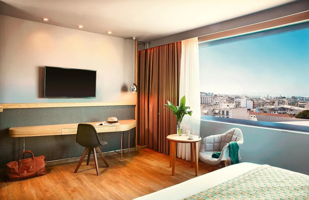 Zeus Wyndham Grand Athens-1