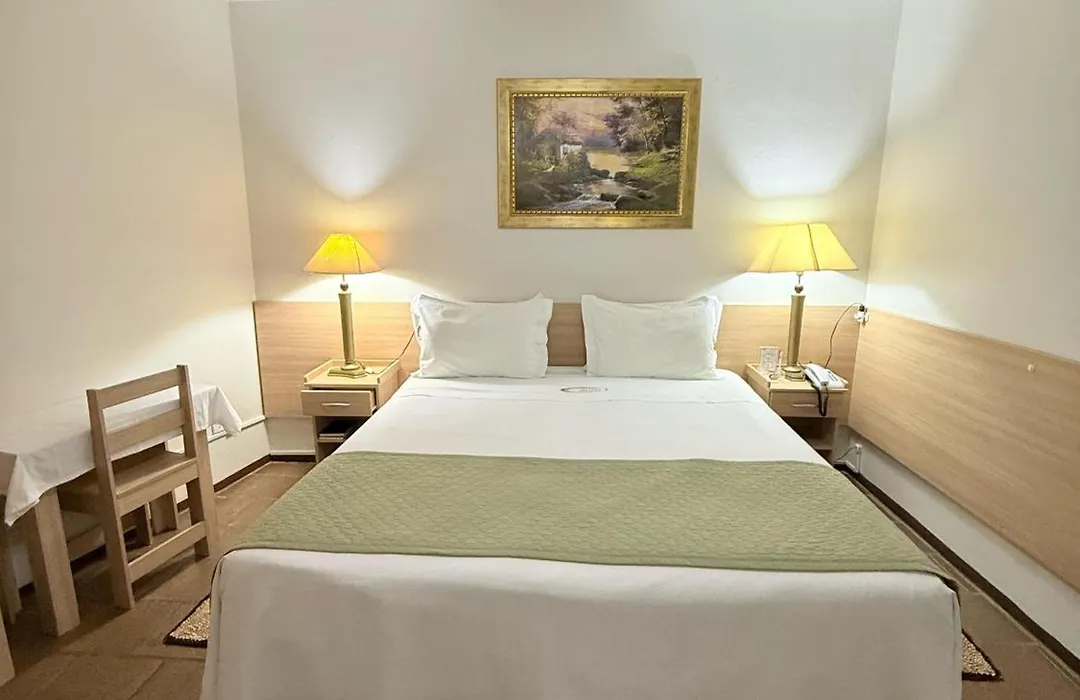 Hotel Mirante-1