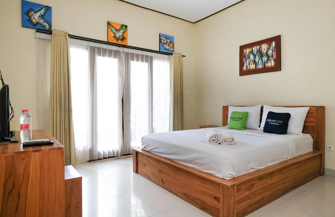 Lilis Cempaka Mas Guesthouse-1