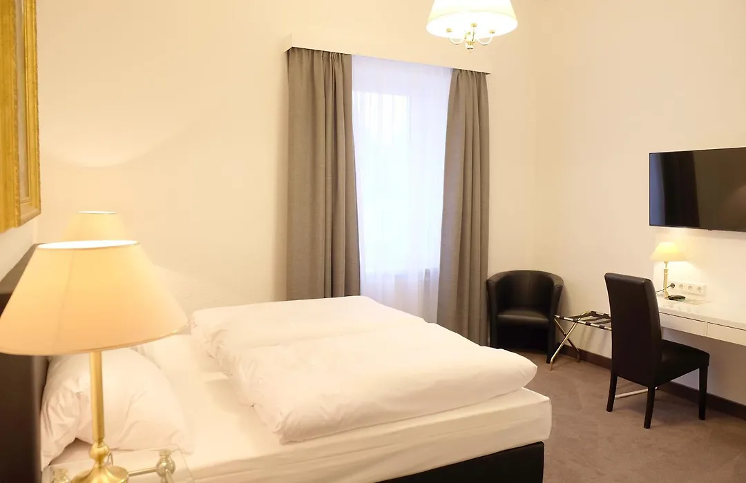 Hotel Adler-1