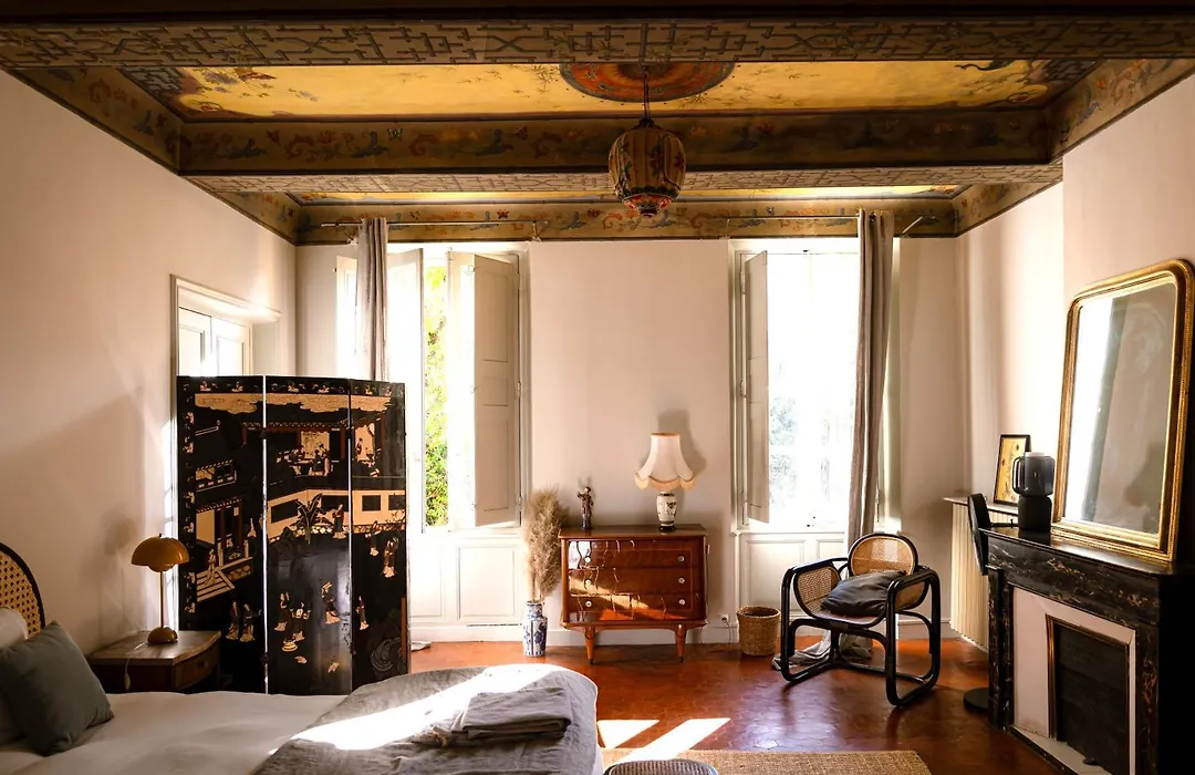 Maison Sumiane - Maison d hotes et locations avec piscine-1