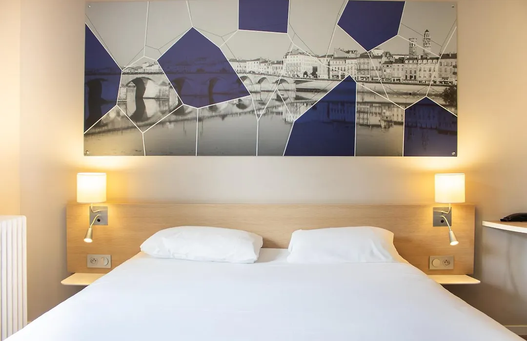 Brit Hotel Mâcon Centre Gare-1
