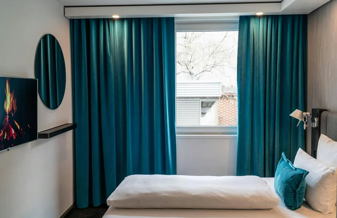 Motel One Berlin-Mitte-1