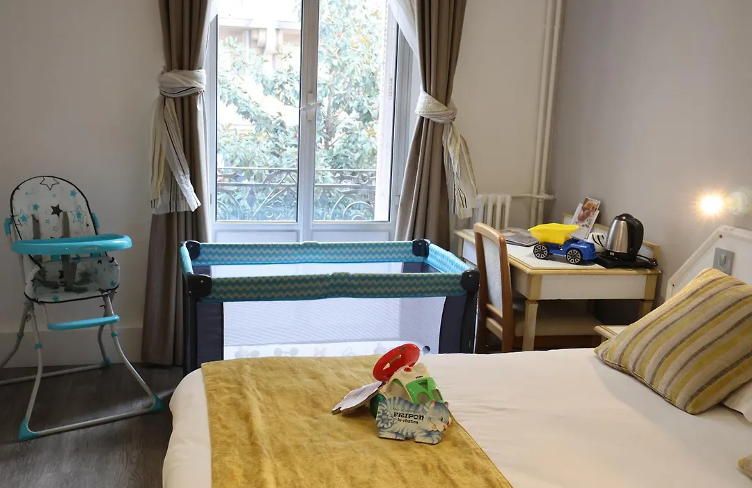 Hotel Busby-1