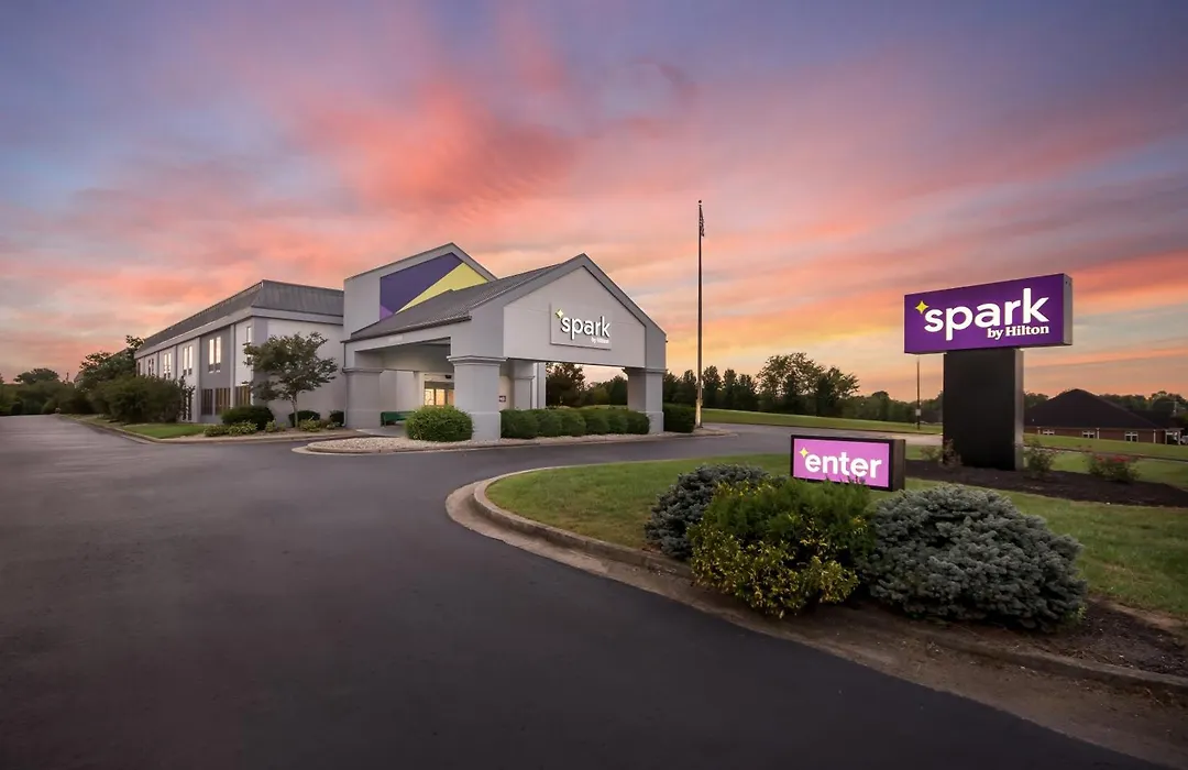 Spark By Hilton Bardstown-1
