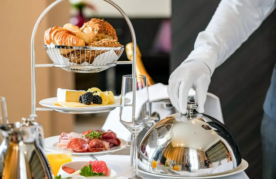 Steigenberger Icon Grandhotel Handelshof Leipzig-1