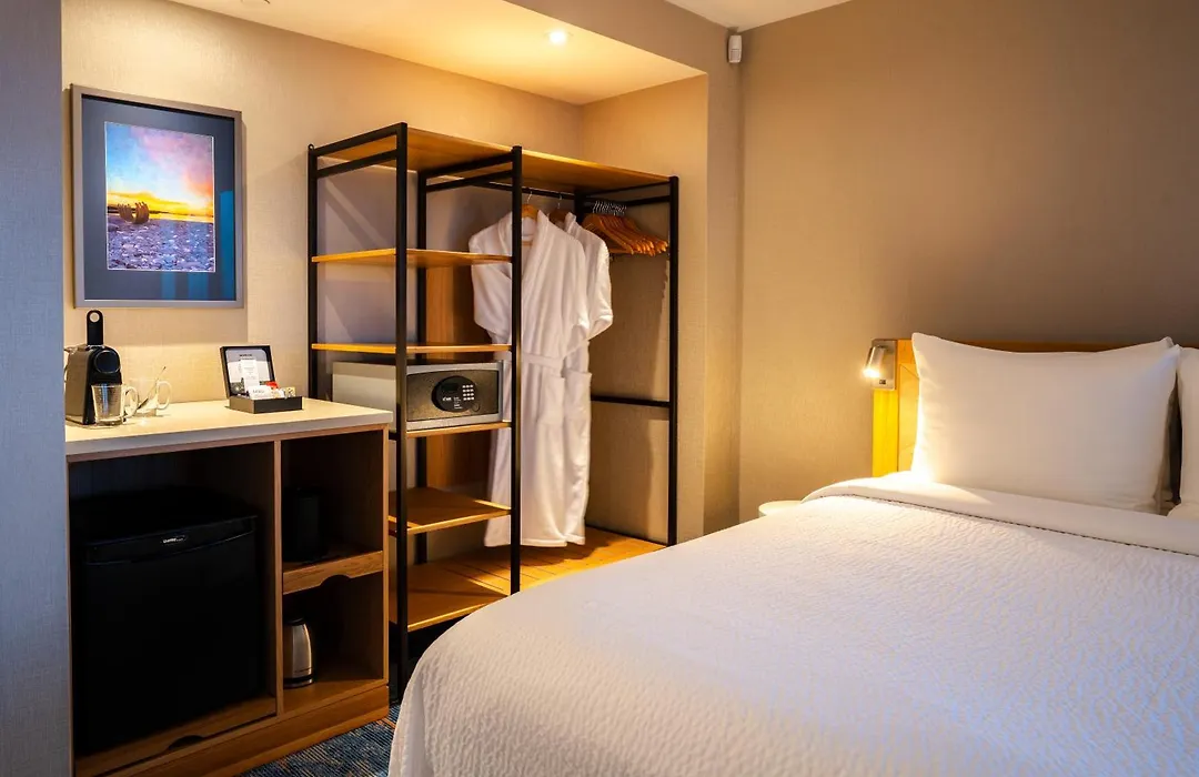 Blue Horizon Hotel-1
