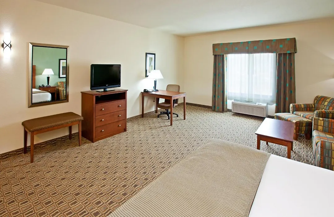 Holiday Inn Express & Suites Ripley By Ihg-1