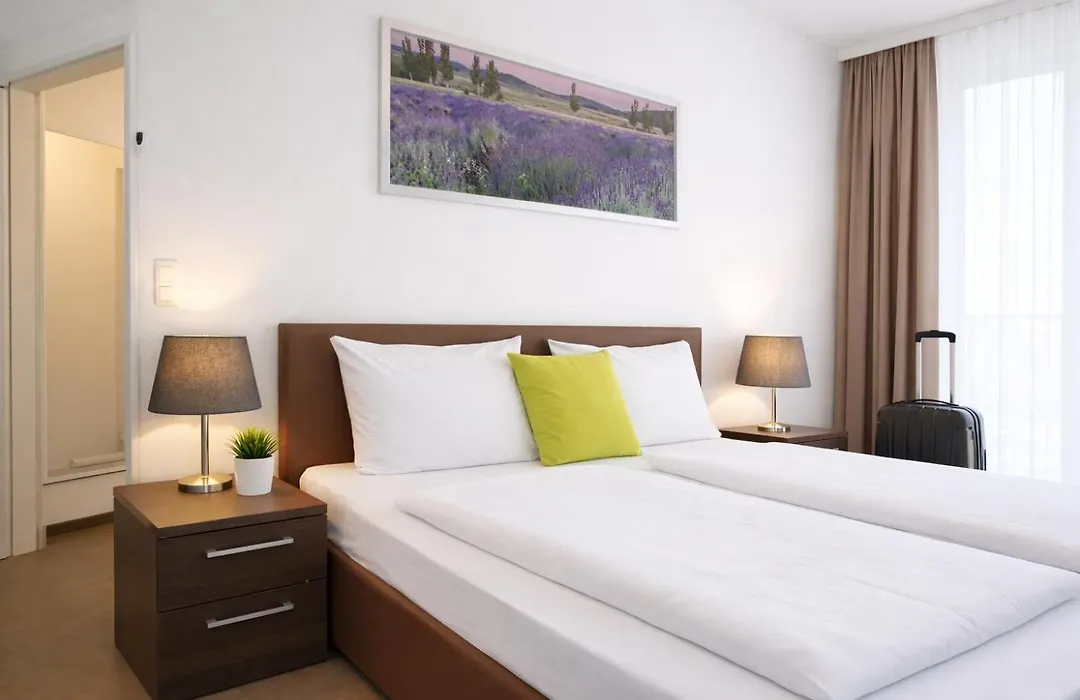 Bayer'S Boardinghouse Und Hotel-1