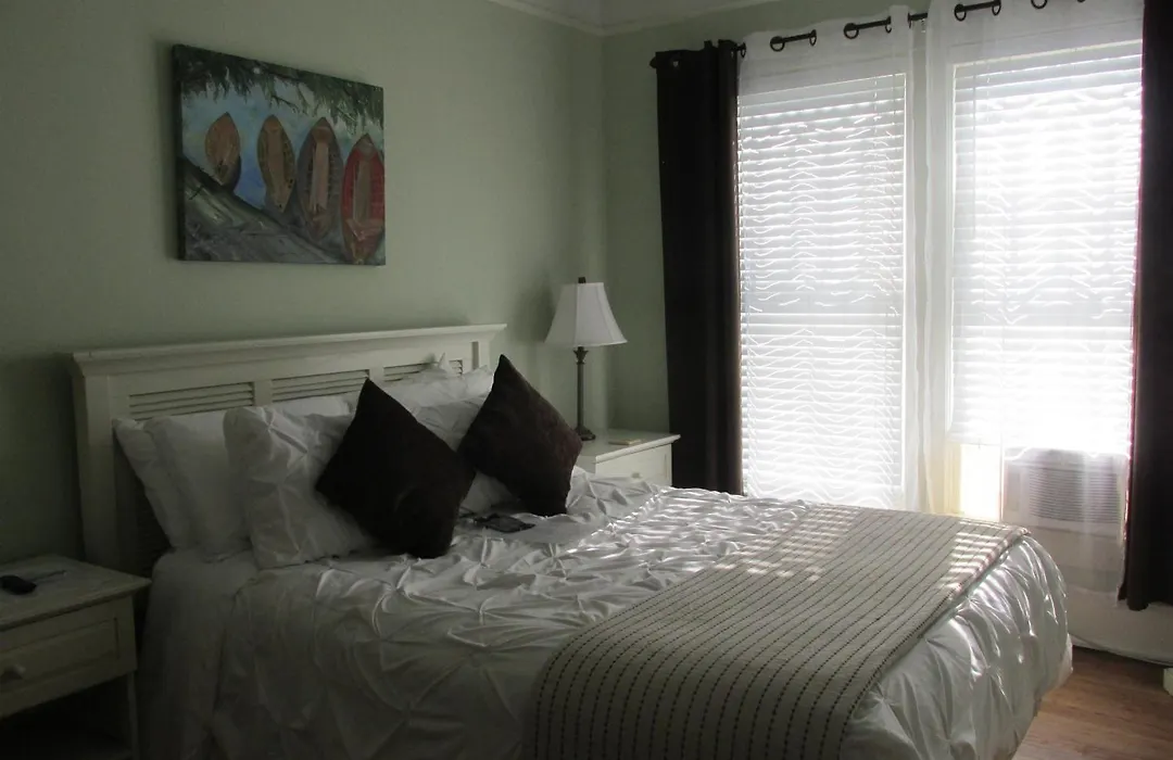 The Charleston Inn Hendersonville Nc-1