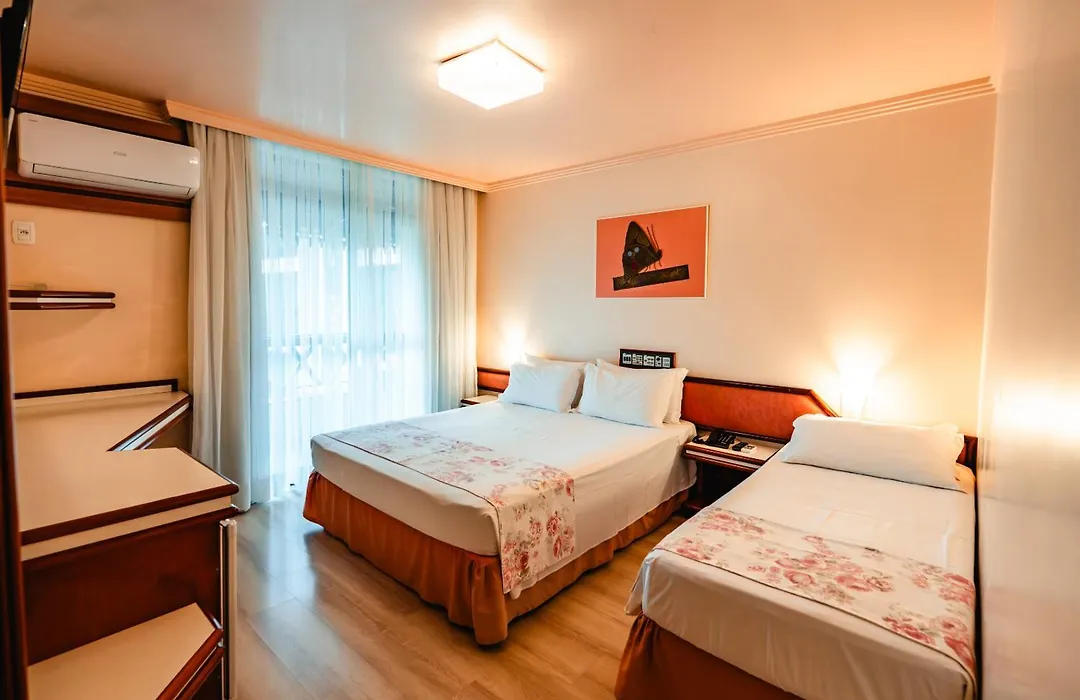 Hotel Vila Germânica-1
