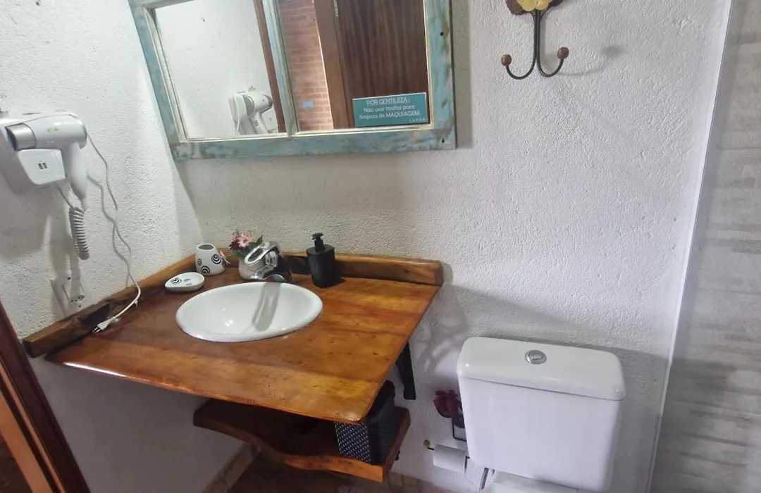 Pousada Chales Rancho Caipira-1