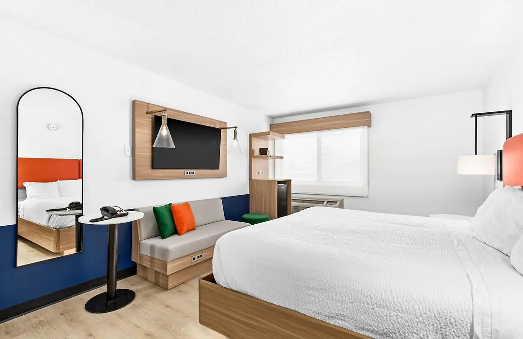 Superior & Sage Hotel-1