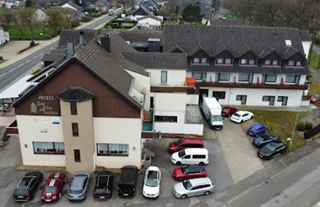 Land-gut-Hotel Zum alten Forsthaus-1