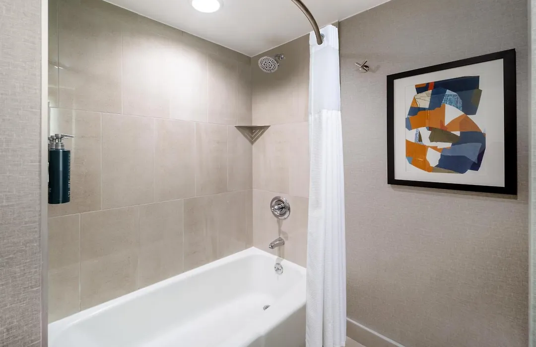 Doubletree By Hilton Austin-1