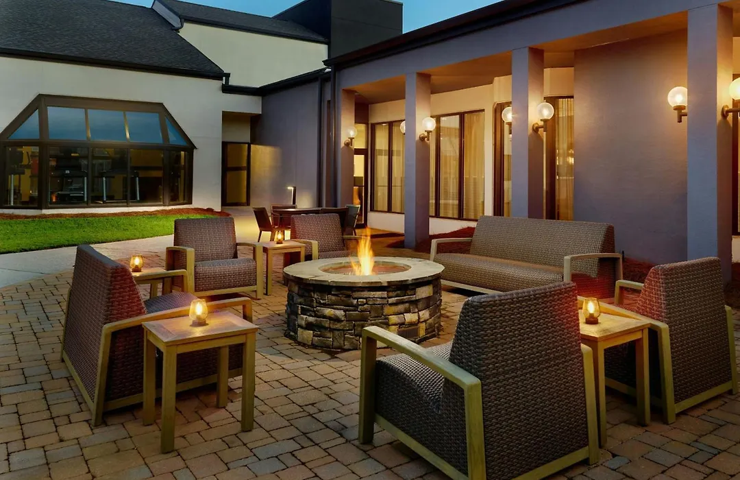 Courtyard By Marriott Birmingham Homewood-1