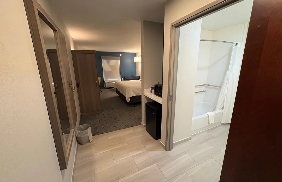 Holiday Inn Express Hotel & Suites Lafayette By Ihg-1