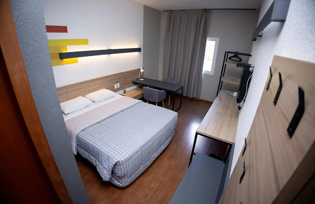 Hotel 10 Joinville-1