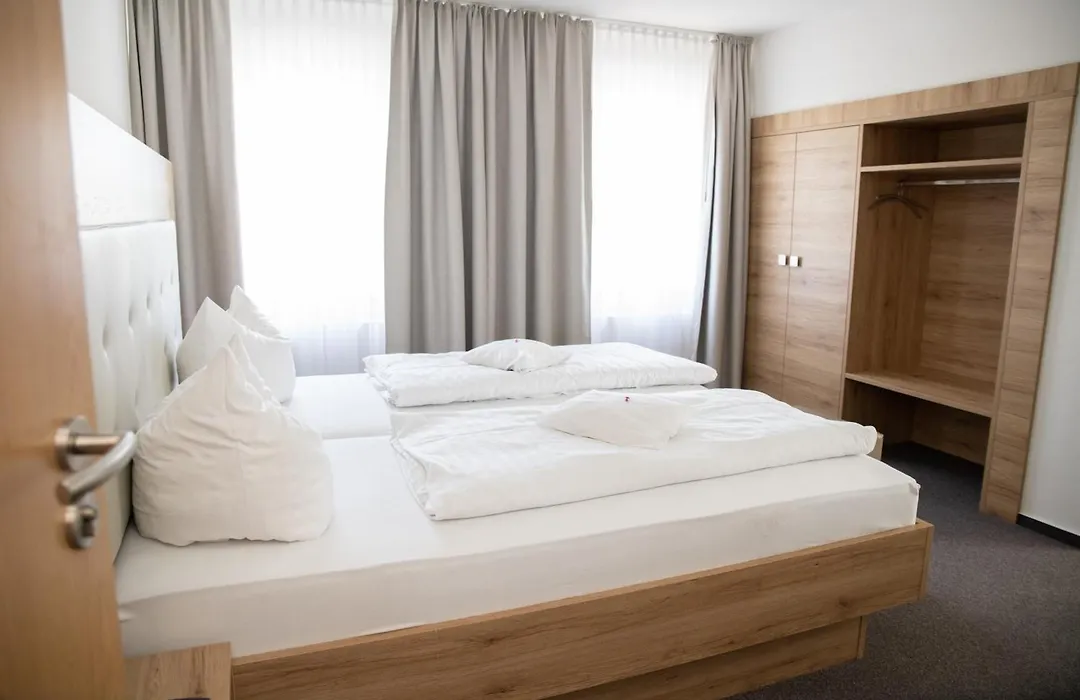 Hotel Restaurant Große Teichsmühle-1
