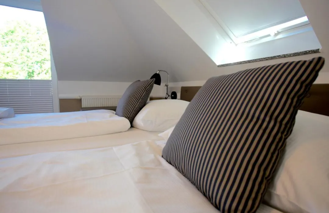 Victoria Suites-1