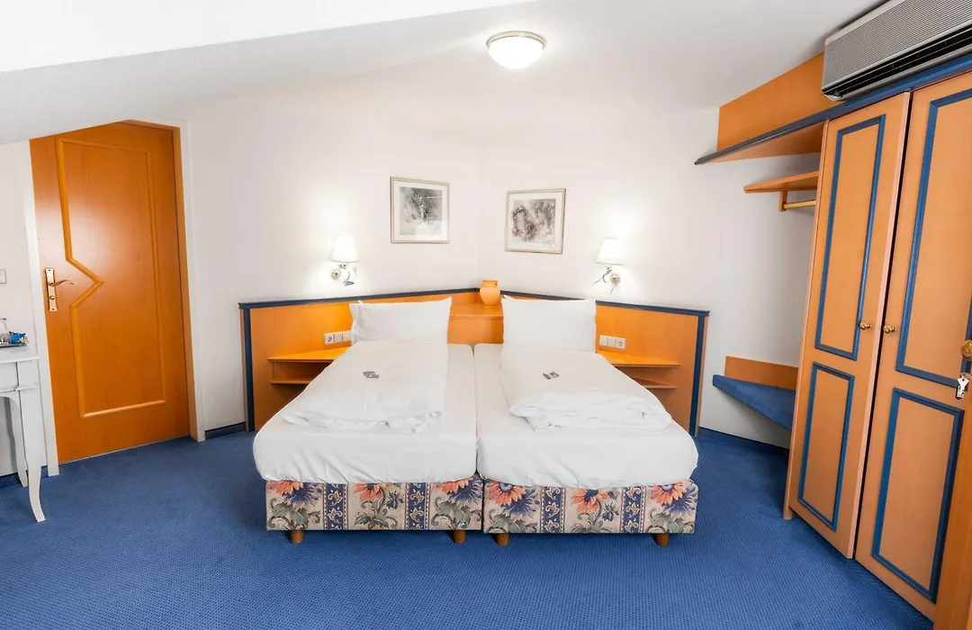 Hotel-Restaurant Schwanen-1