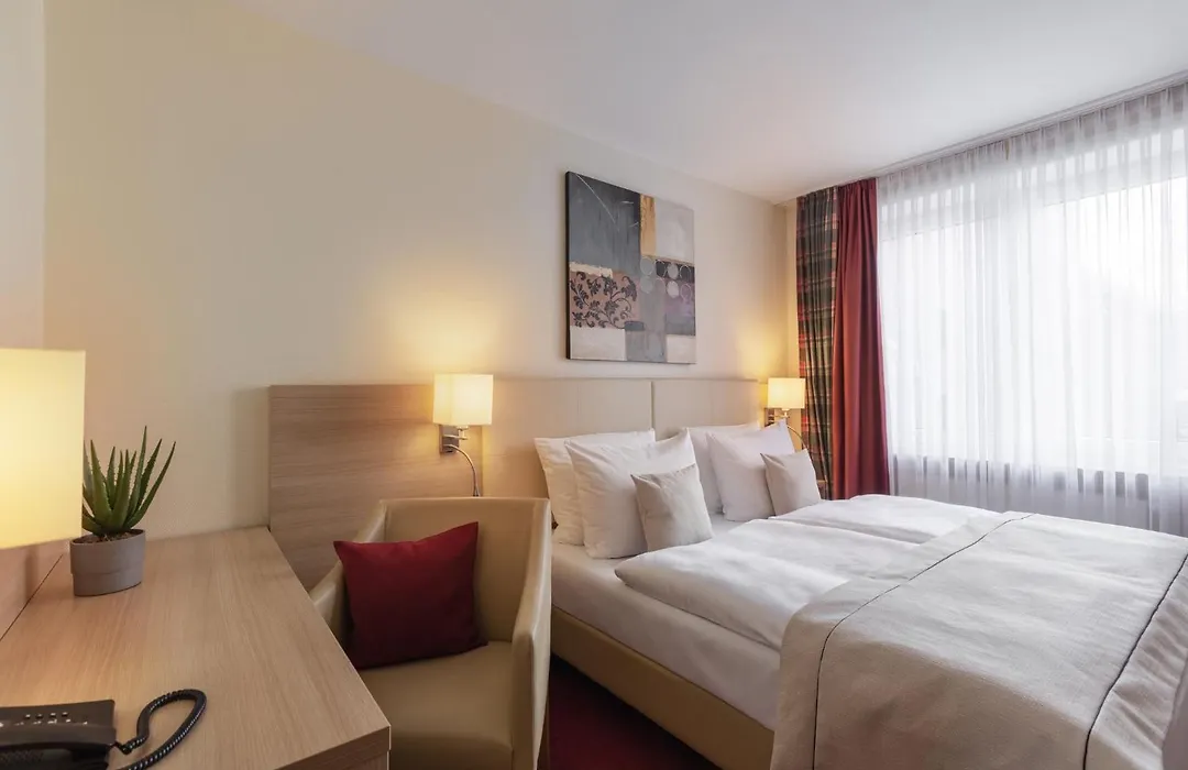 Garner Hotel Hamburg - Wandsbek Marktplatz by IHG-1