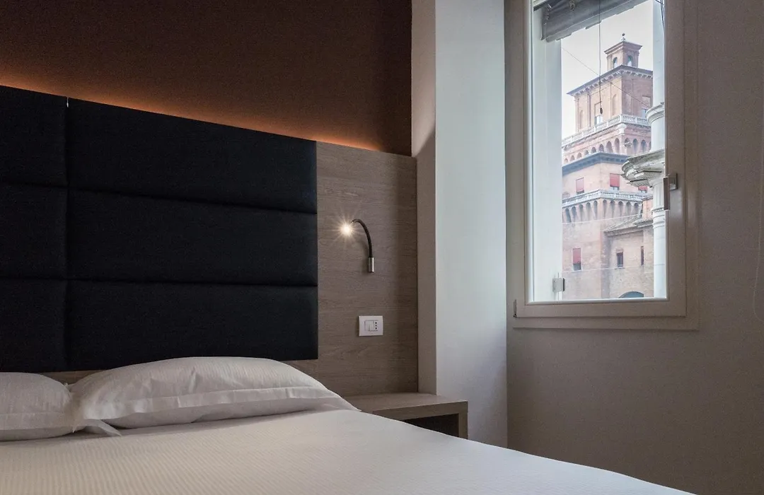 Hotel Touring-1