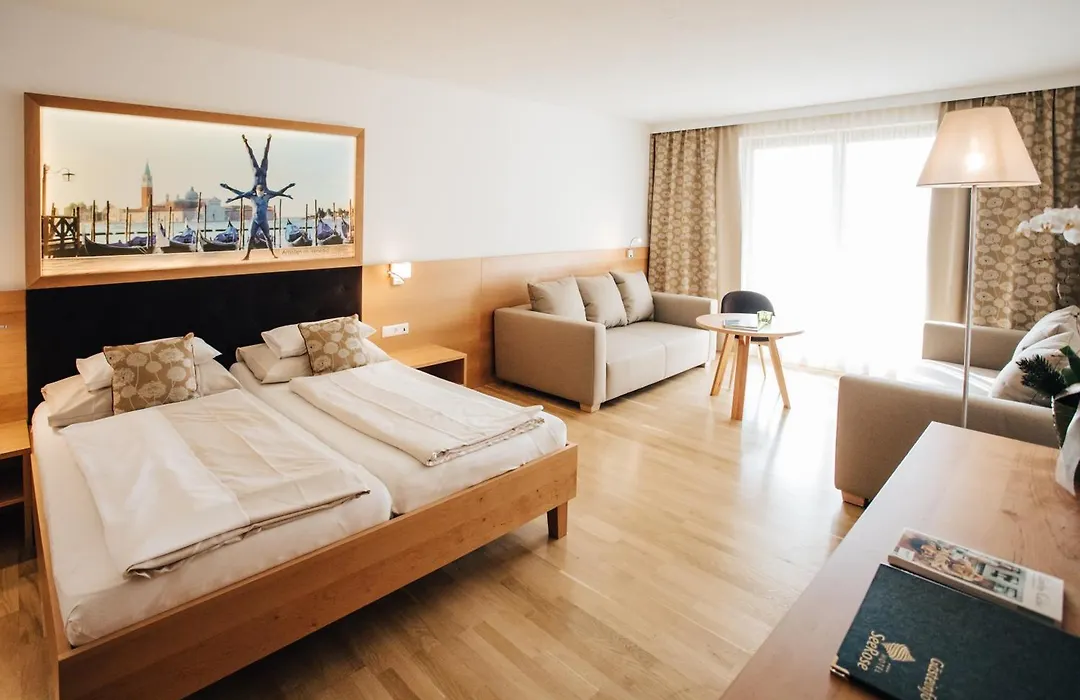 Hotel SeeRose-1