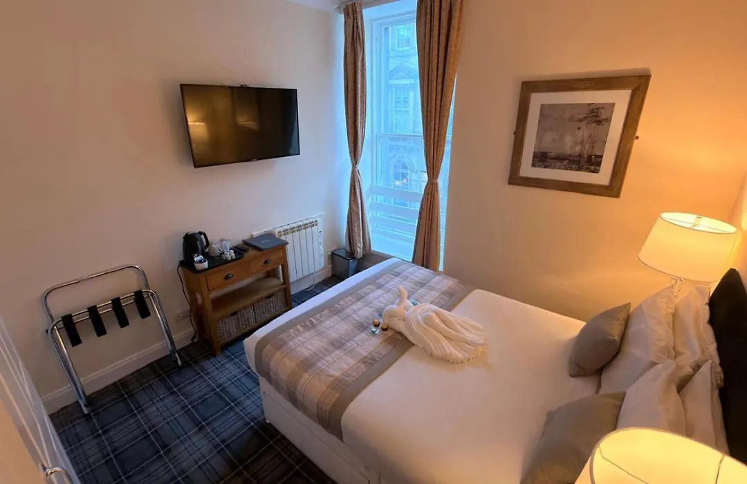 The Waverley Guest House-1