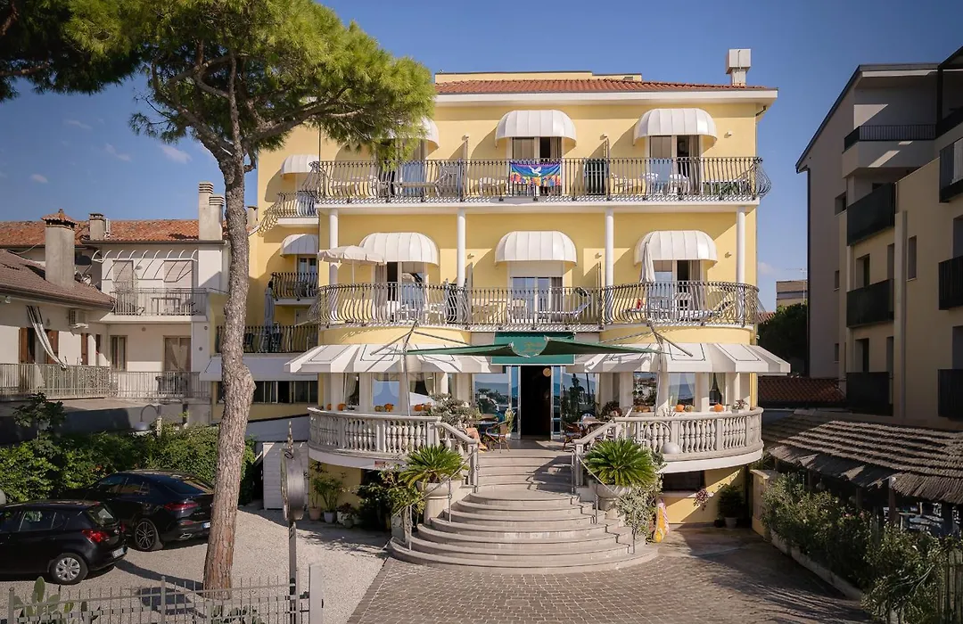 Hotel Le Lampare-1