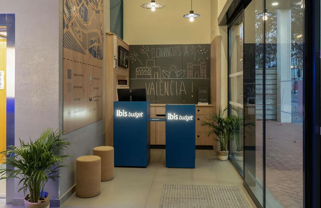 ibis budget Valencia Centro Puerto-1