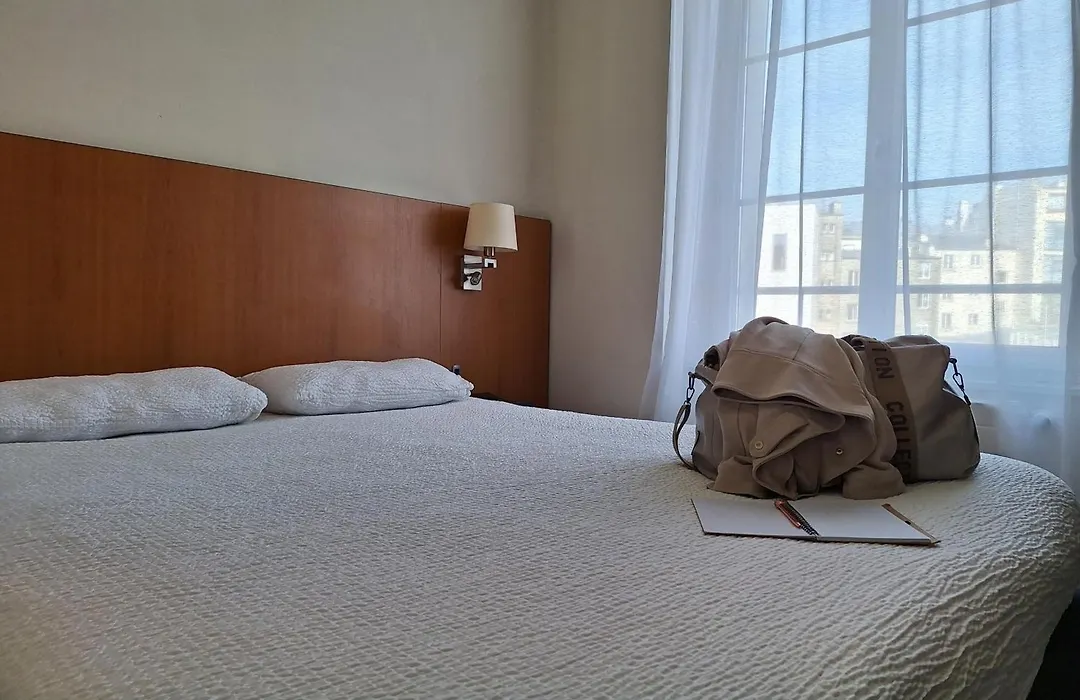 Hotel De La Gare Brest-1