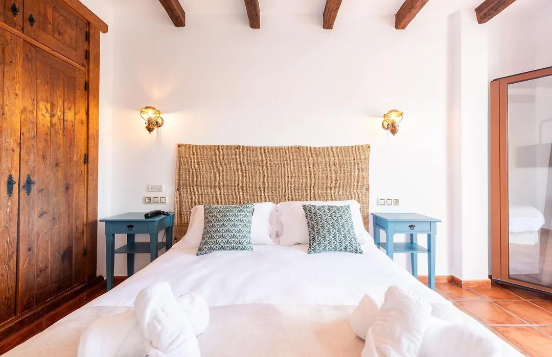 Hotel Rural Almazara-1