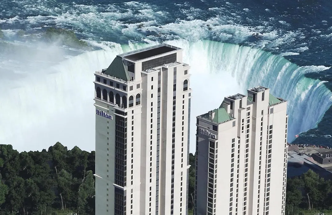 Hilton Niagara Falls/ Fallsview Hotel And Suites-1