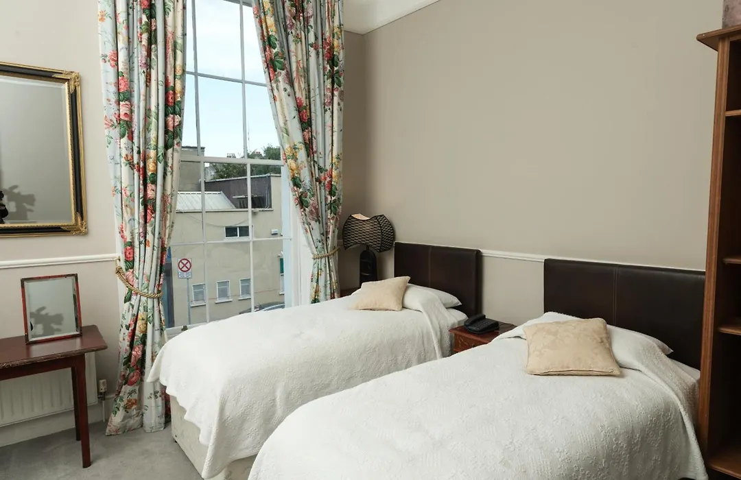 Harveys Guest House-1